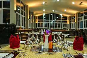 Oak Ray Elephant Lake