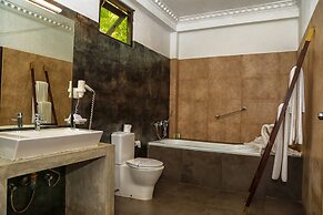 Oak Ray Elephant Lake