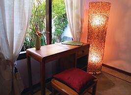 Cili Emas Oceanside Resort