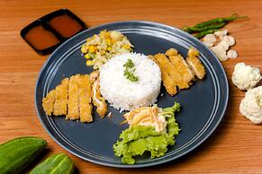 Front One Hotel Purwodadi