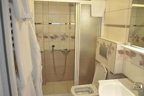 Dort Mevsim Suit Otel