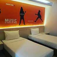 Front One Inn Sidoarjo