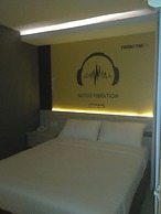 Front One Inn Sidoarjo