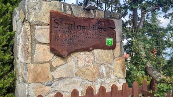 Stratos Villas