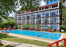 Doublegem Beach Resort and Hotel