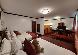 Doublegem Beach Resort and Hotel