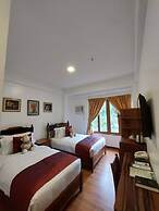 Doublegem Beach Resort and Hotel