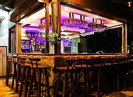 Doublegem Beach Resort and Hotel