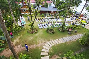 Doublegem Beach Resort and Hotel