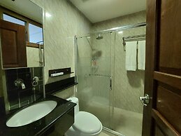 Doublegem Beach Resort and Hotel