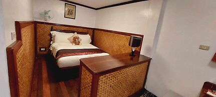 Doublegem Beach Resort and Hotel