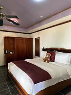 Doublegem Beach Resort and Hotel