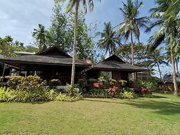 Doublegem Beach Resort and Hotel