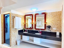 Doublegem Beach Resort and Hotel
