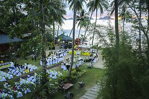 Doublegem Beach Resort and Hotel