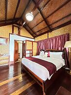 Doublegem Beach Resort and Hotel