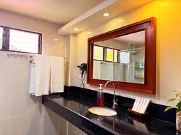 Doublegem Beach Resort and Hotel