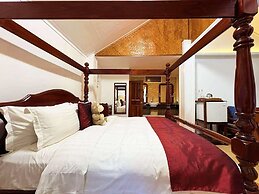 Doublegem Beach Resort and Hotel