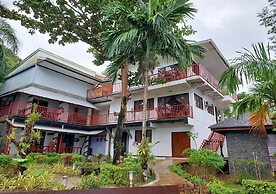 Doublegem Beach Resort and Hotel