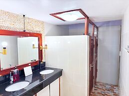 Doublegem Beach Resort and Hotel