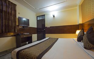 Airport Hotel Olive & Blue