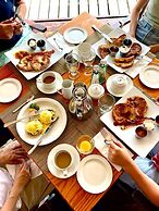 Gunpowder House & Suites