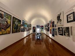 Gunpowder House & Suites