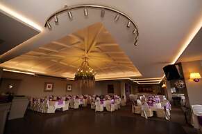 Grand Cavusoglu Hotel