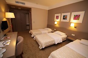 Grand Cavusoglu Hotel