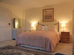 Church Farmhouse B & B