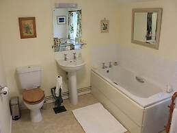 Church Farmhouse B & B