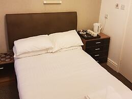 Avari Beach Hotel