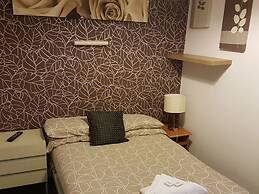 Avari Beach Hotel