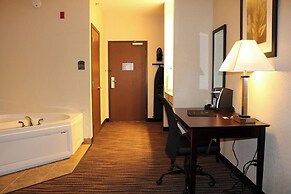 Cobblestone Inn & Suites - Maryville