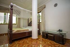 Minister's Village Hotel