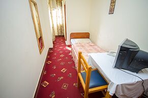 La Grand Chez Johnson Hotel Muyenga