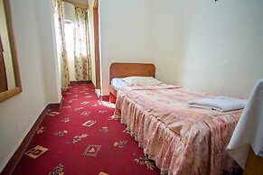 La Grand Chez Johnson Hotel Muyenga