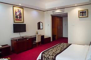 Lake View Resort Hotel