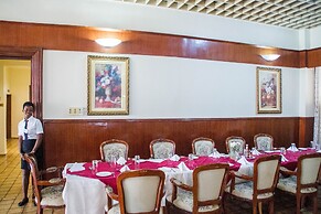 Lake View Resort Hotel