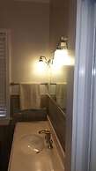 Château sur Mer Bed & Breakfast