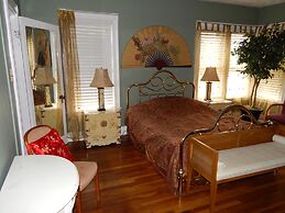 Château sur Mer Bed & Breakfast