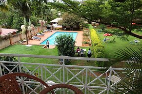 Jinja Safari Hotel