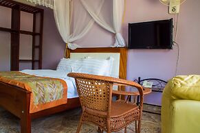 Jinja Safari Hotel