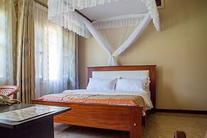 Jinja Safari Hotel