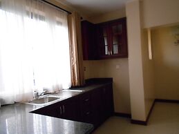 Ci'Sand Suites Hotel