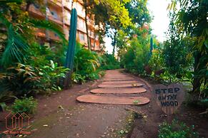 Ci'Sand Suites Hotel