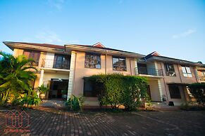 Ci'Sand Suites Hotel