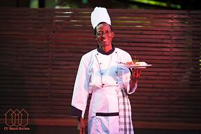 Ci'Sand Suites Hotel