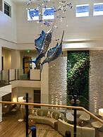 Hutchinson Shores Resort & Spa