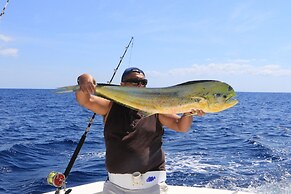 The Sandpiper Inn & Cottages